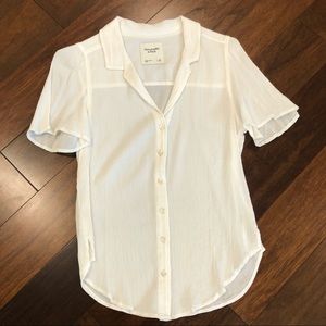 Abercrombie & Fitch Knotted Drapey Button-Up Shirt, S